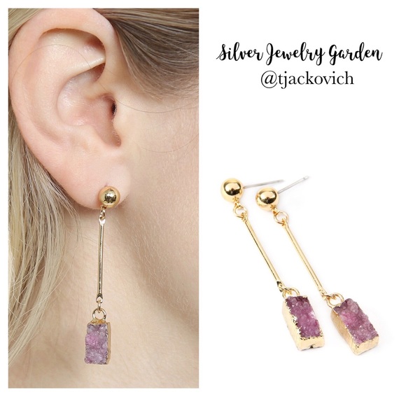 Jewelry - Gold with Purple Druzy Stone Dangle Earrings